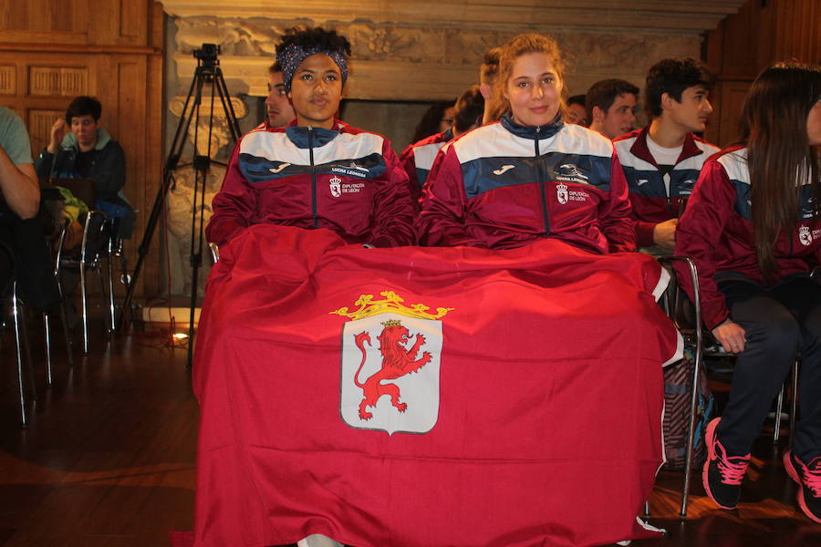 La Diputación recibe a la selección de Lucha Leonesa