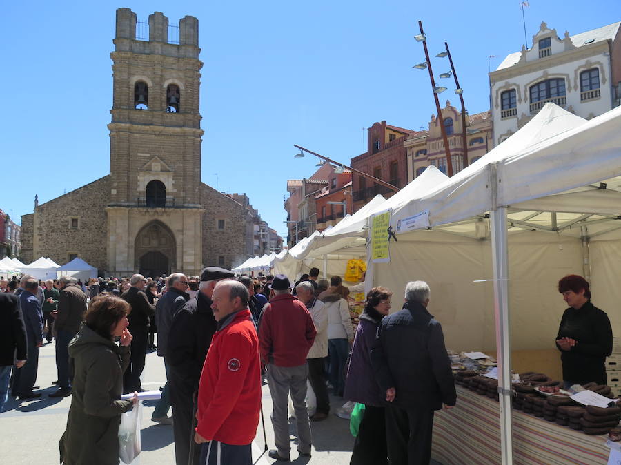 La Feria del Chorizo de La Bañeza espera a 10.000 visitantes