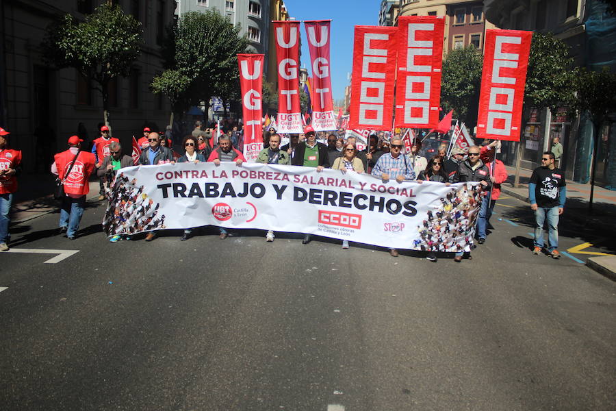 La manifestación del 1 de mayo saca a la calle a cerca de 2.000 persona