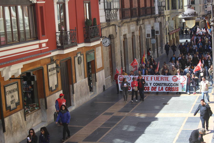 La manifestación del 1 de mayo saca a la calle a cerca de 2.000 persona