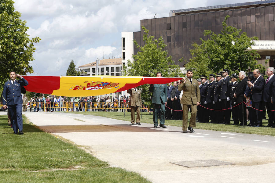 Homenaje en rojigualda