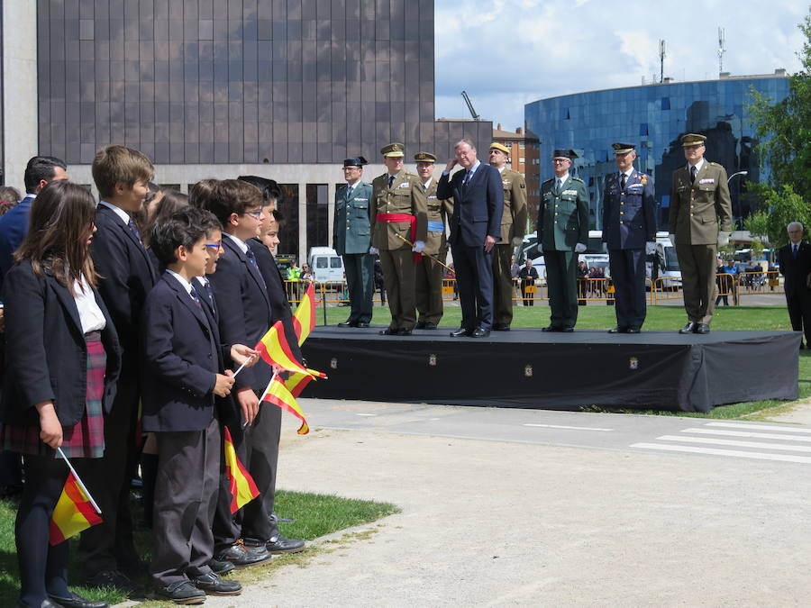 Homenaje en rojigualda