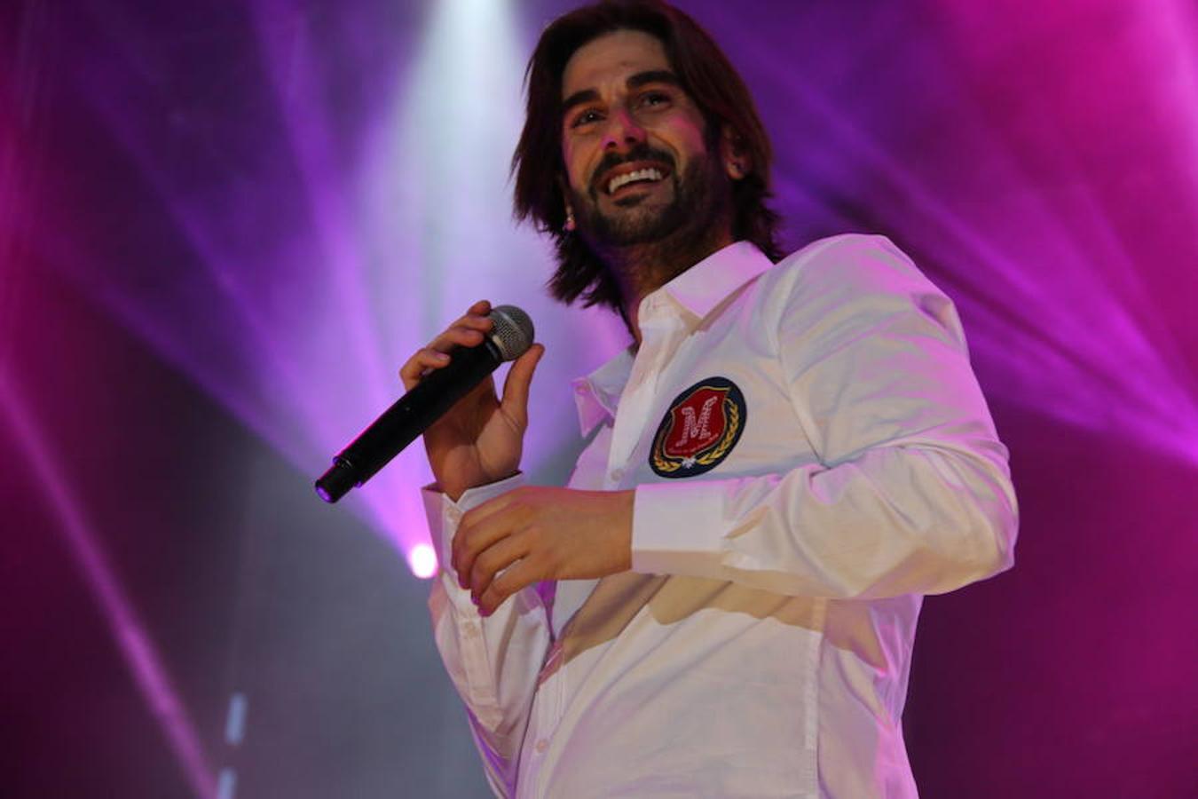 León se entrega a Melendi