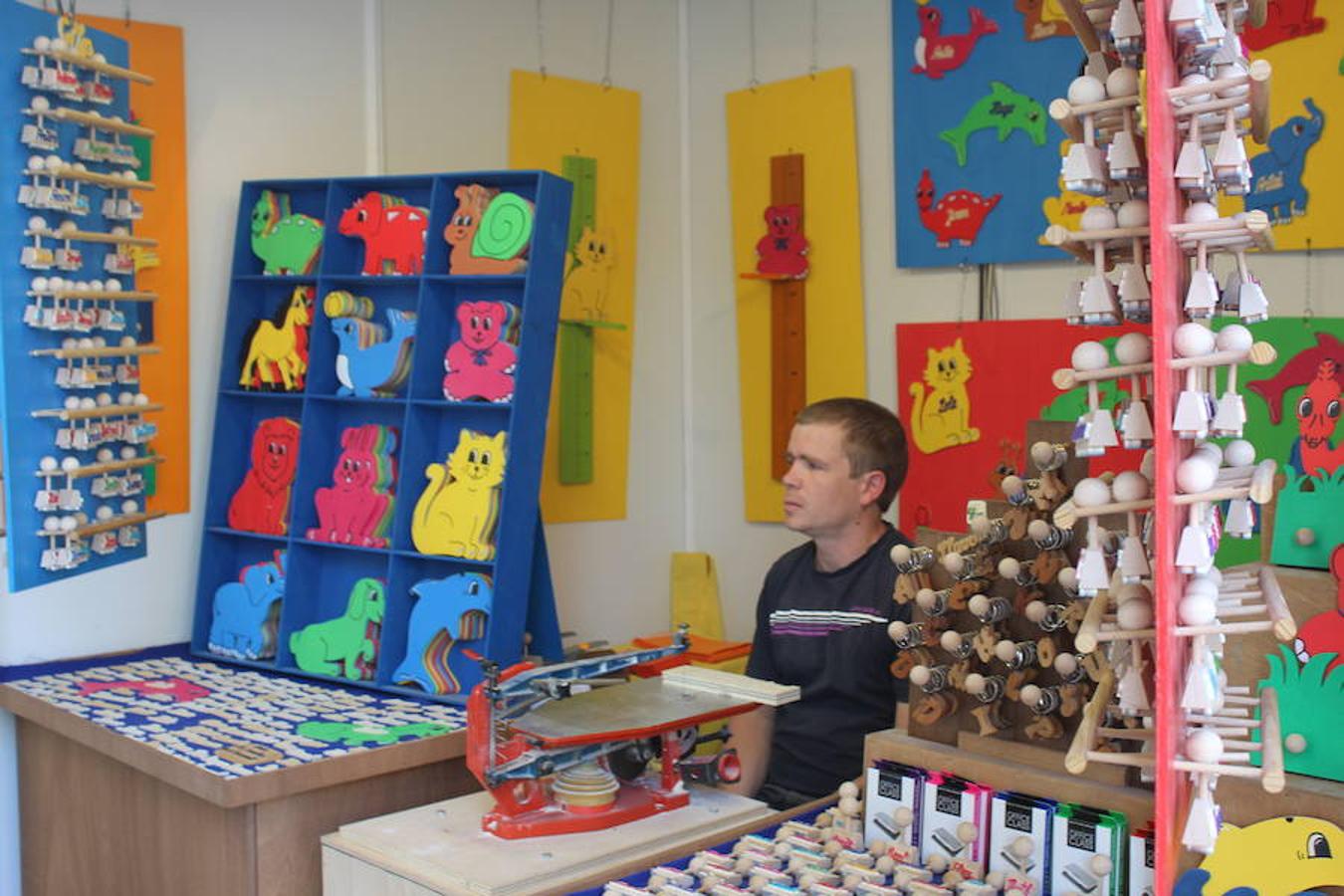 La artesanía inunda el centro de León