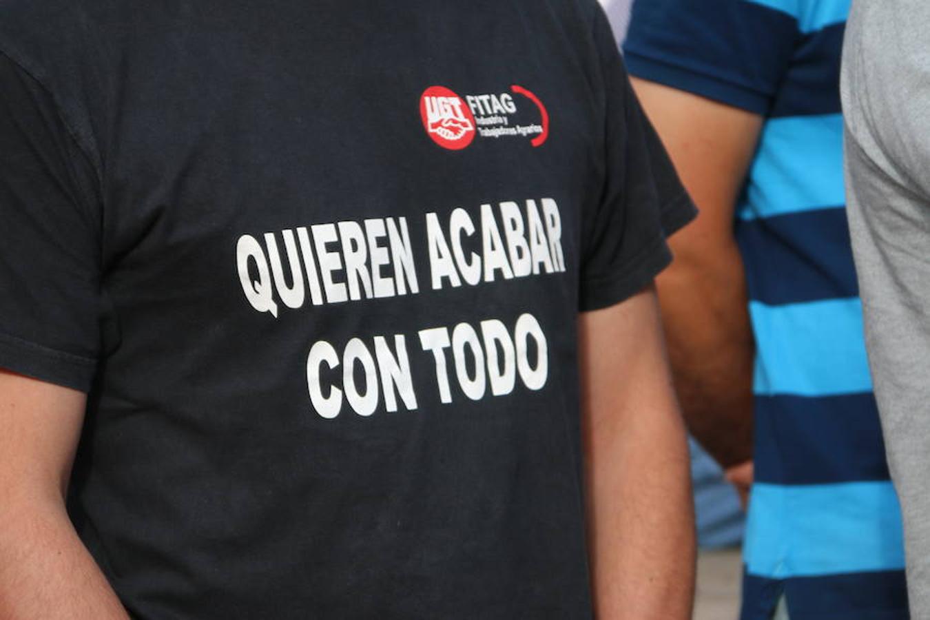 Ciñera sale a la carretera en defensa de la minería