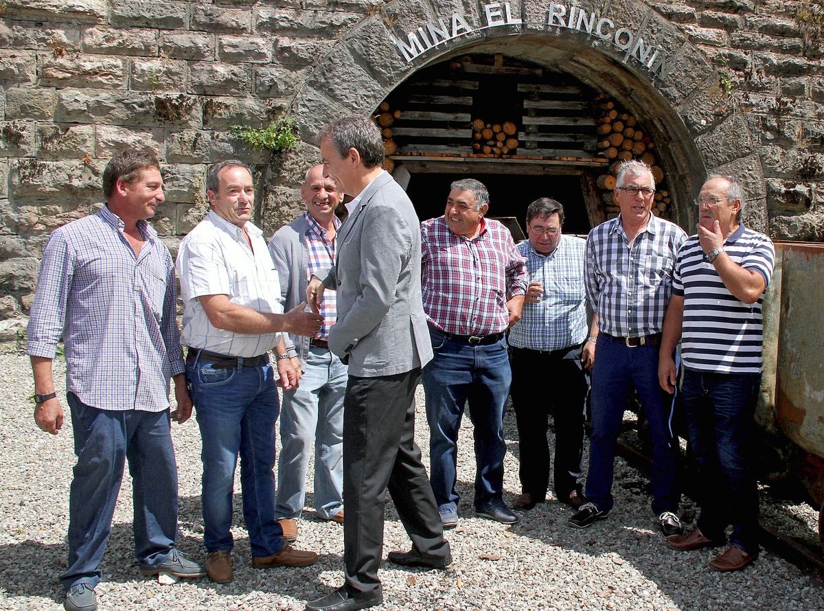 Homenaje a Benjamín Geijo