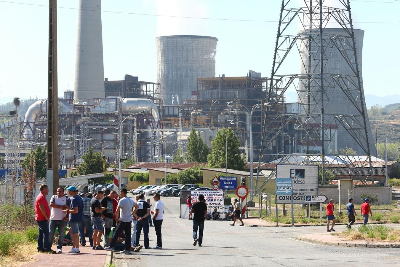 Concentración ante Compostilla