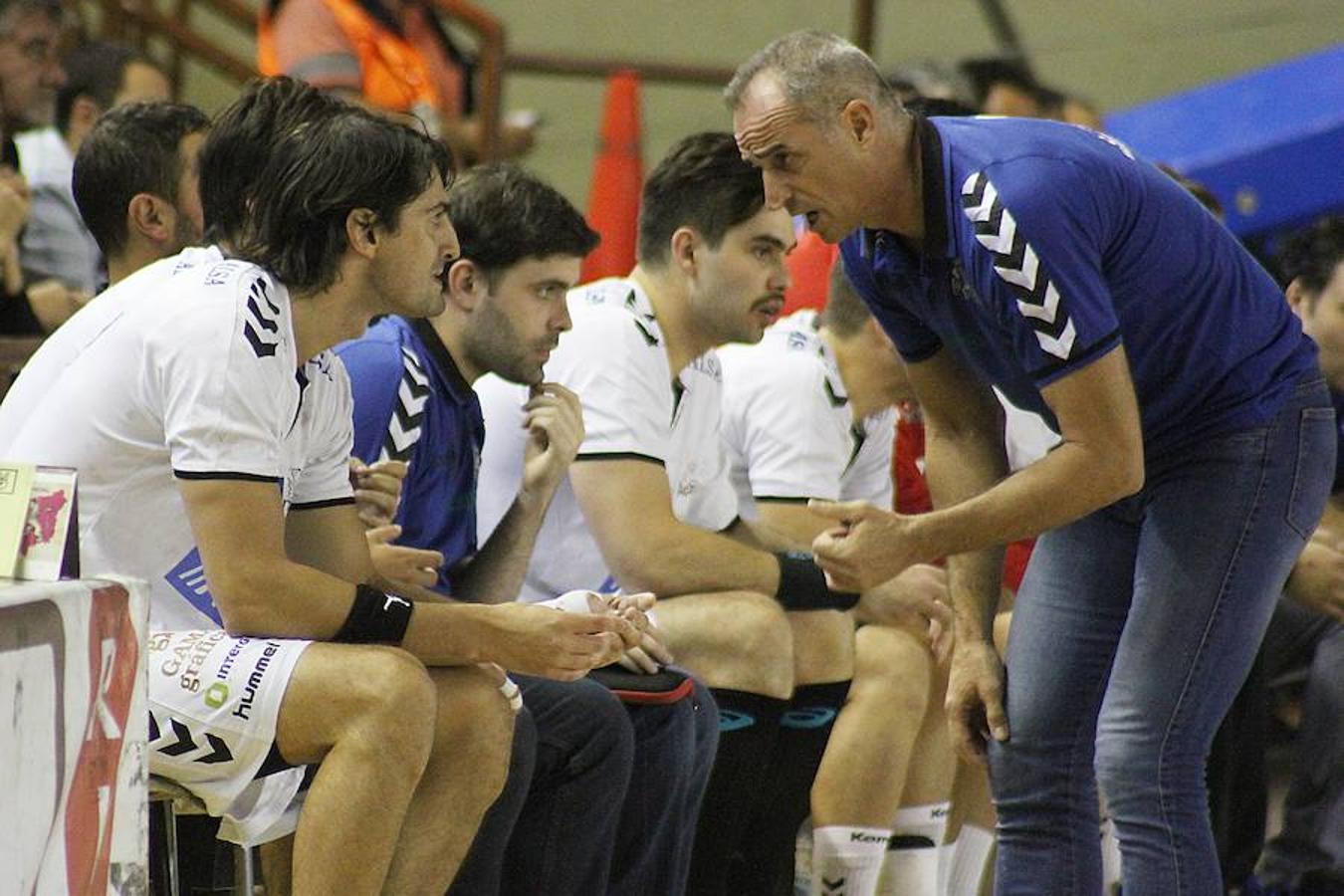 Victoria y homenaje en el municipal