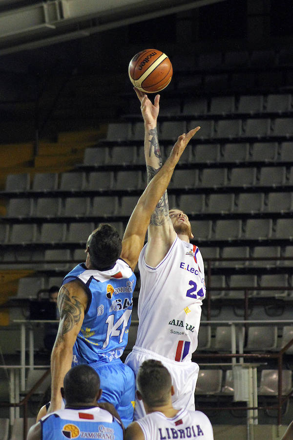 Agustinos 87-75 Queso Zamorano