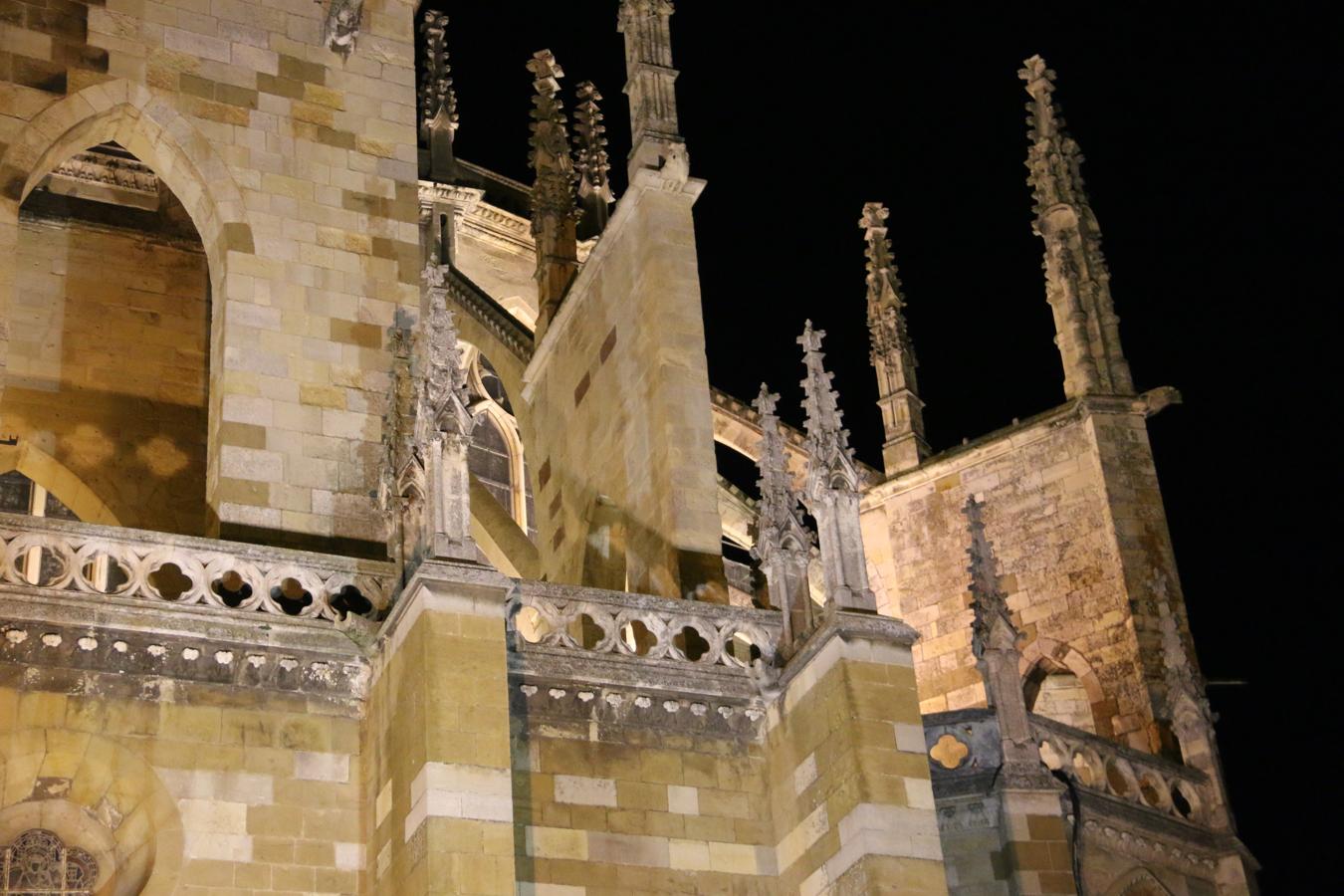 La Pulchra, en la noche