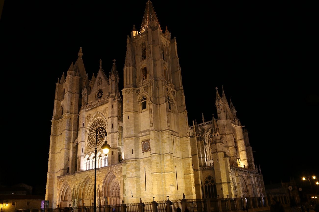 La Pulchra, en la noche