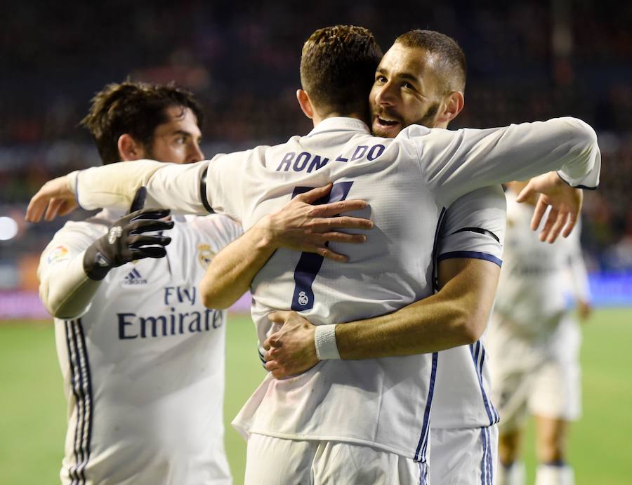 El partido entre Osasuna y Real Madrid, en imágenes