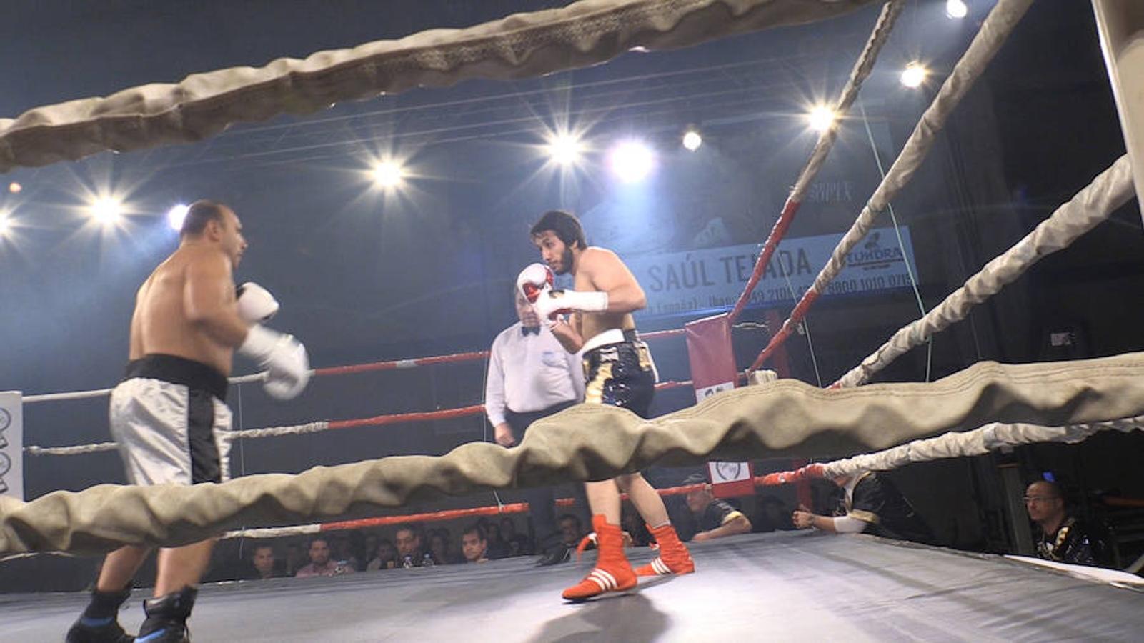 Un combate por Saúl Tejada