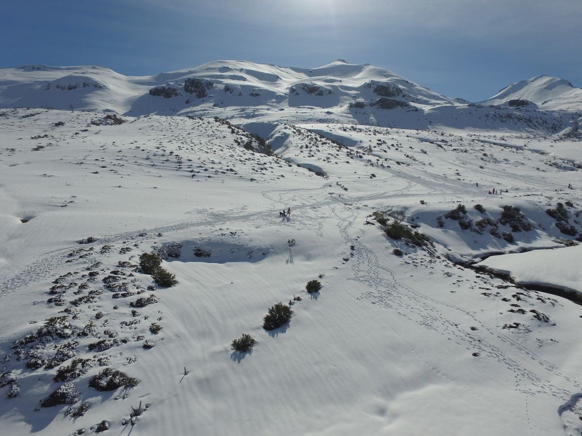 Sol y nieve en San Isidro