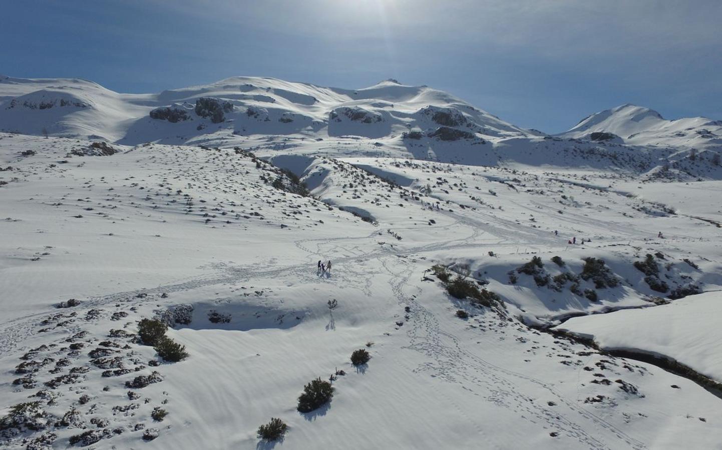 Sol y nieve en San Isidro