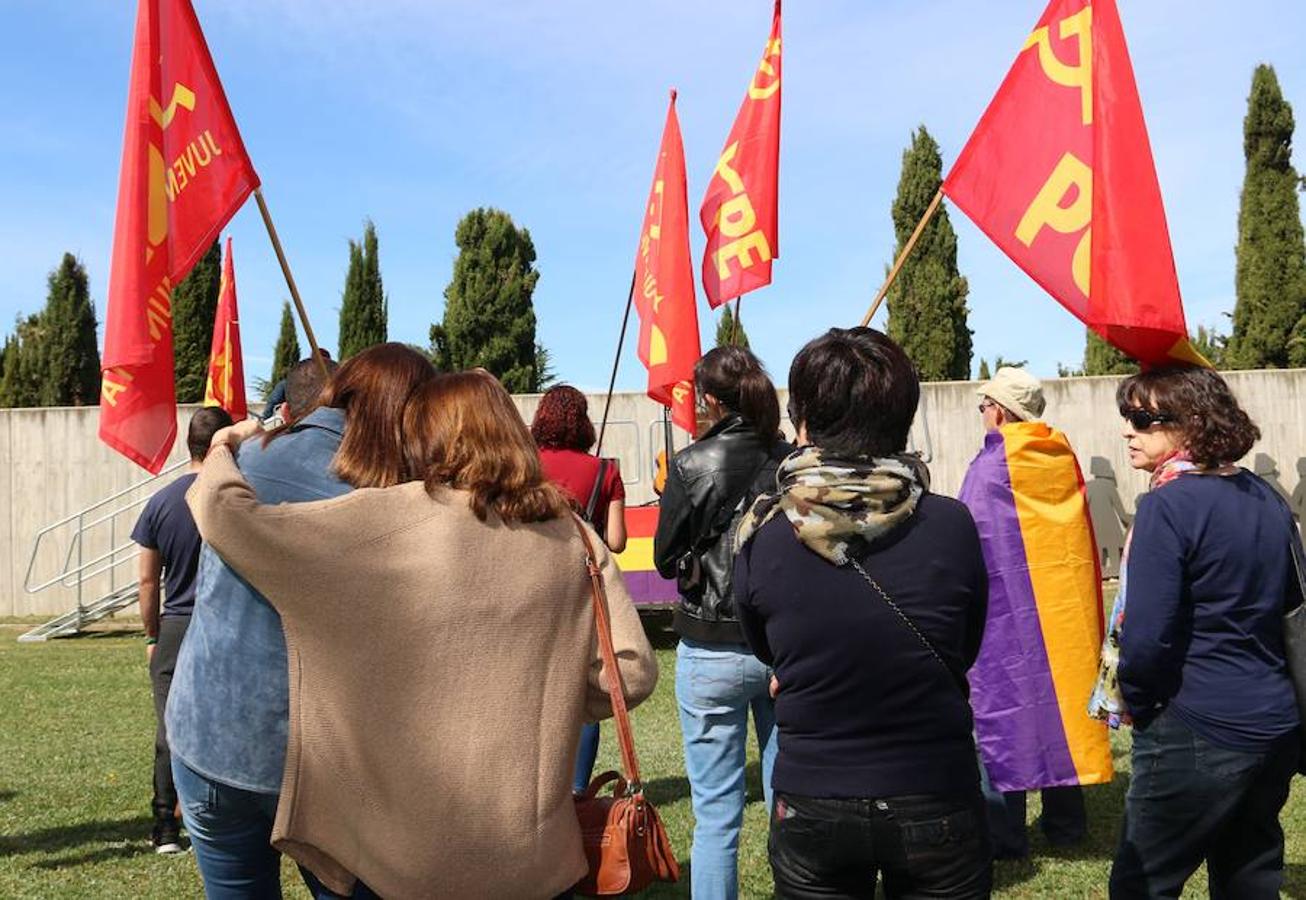 Con la República presente