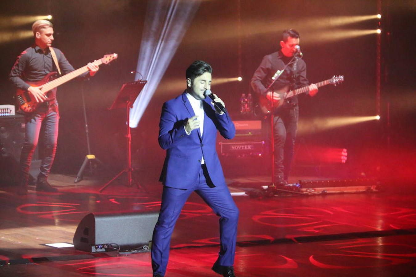 David Bustamante enamora al Auditorio de León