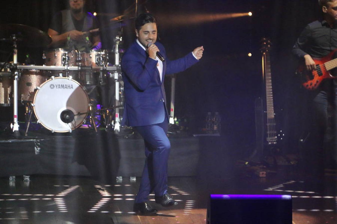 David Bustamante enamora al Auditorio de León