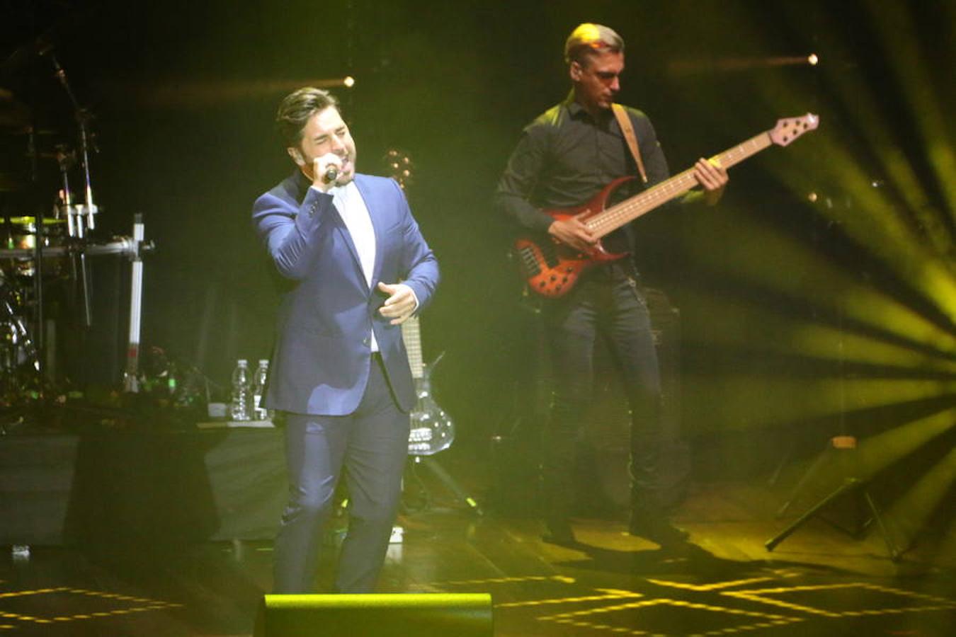 David Bustamante enamora al Auditorio de León