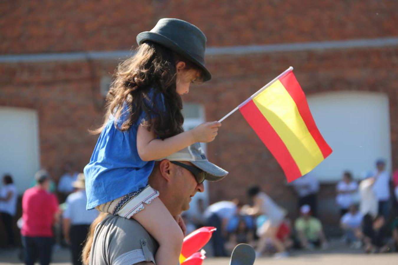 Ambiente durante la jornada de exhibición aérea