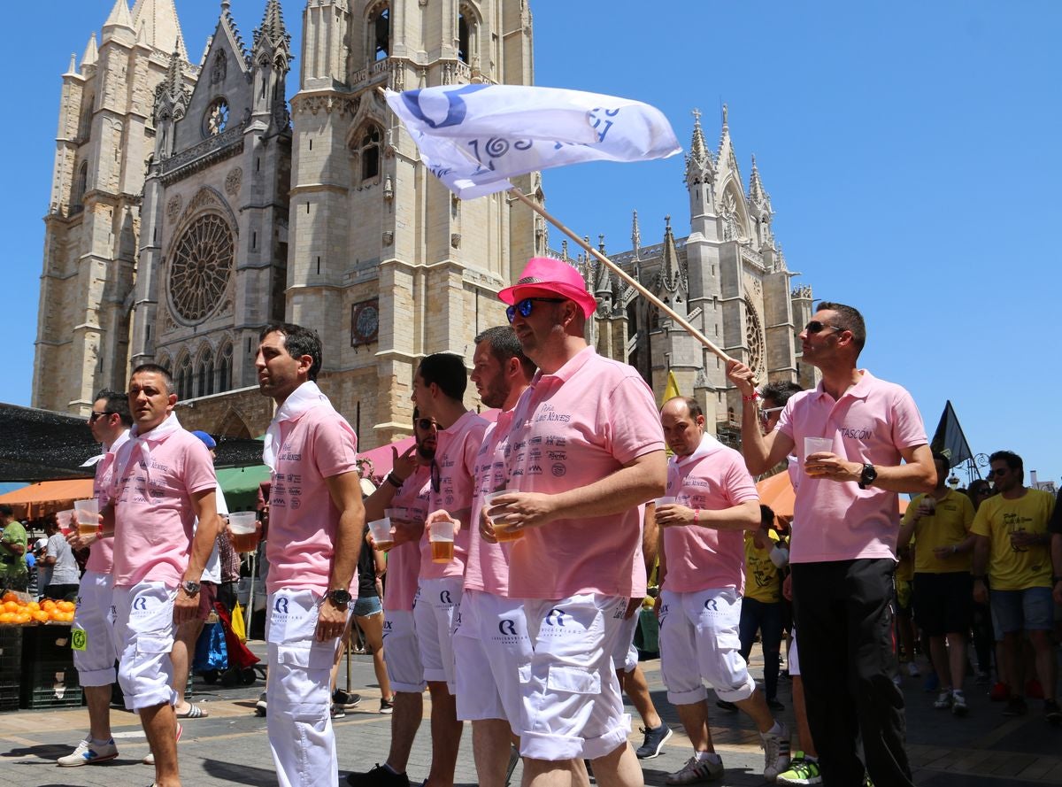 Colorido y música para anunciar el inicio de las fiestas