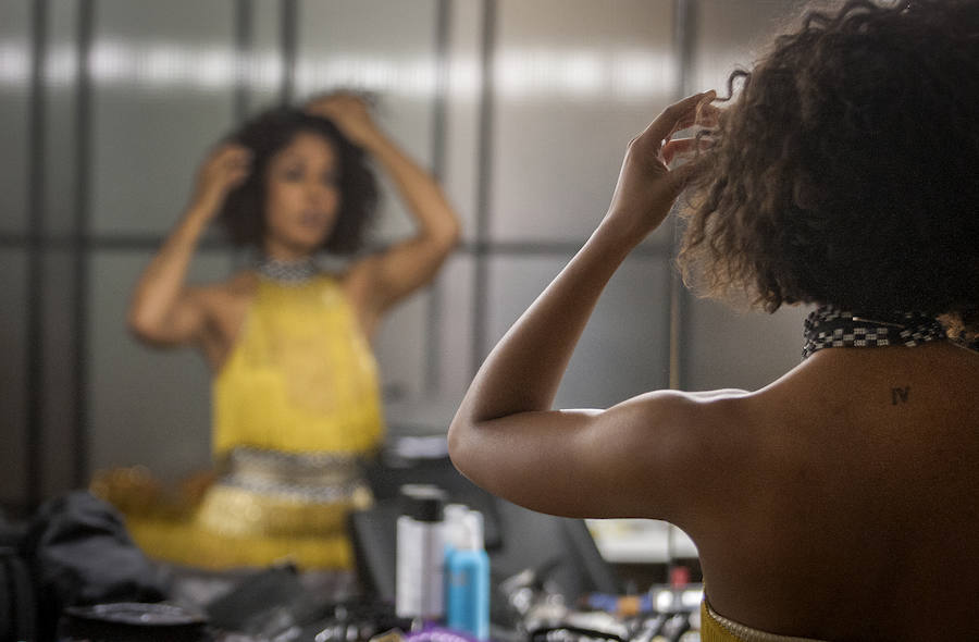 La cantante y actriz mexicana Fela Domínguez y los actores españoles Maxi Iglesias e Iván Sánchez protagonizarán el musical de la aclamada película de Withney Houston y Kevin Costner, que se estrenará en Madrid el 28 de septiembre. 