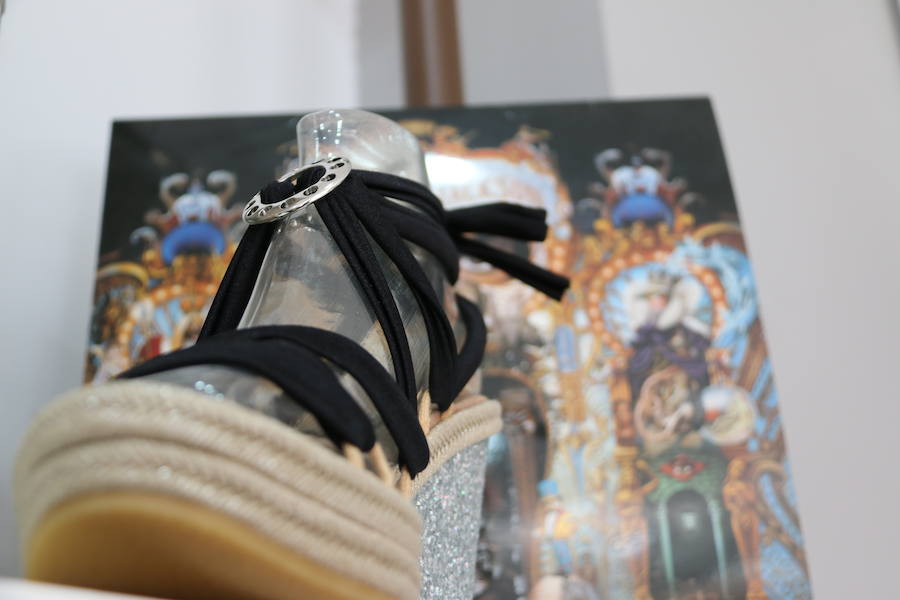 MYS llega a León para invitar a las leonesas a diseñar su calzado en tres sencillos pasos
