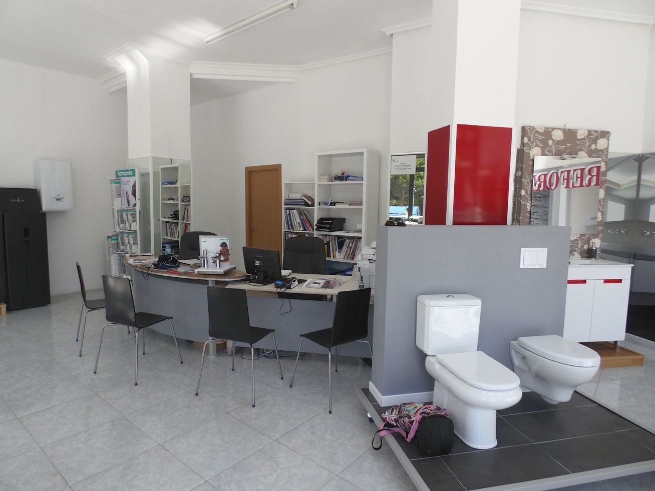 Thermagas se encuentra especializada en venta, reparación e instalación de calderas de gas, biomasa, gasoil o pellets y sistemas de aerotermia, geotermia y aire acondicionado