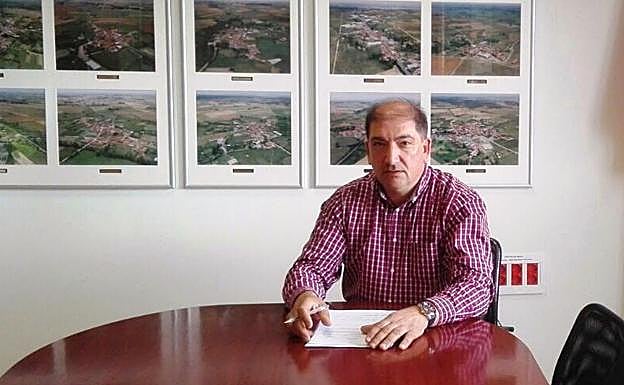 El alcalde de Valdefresno. 