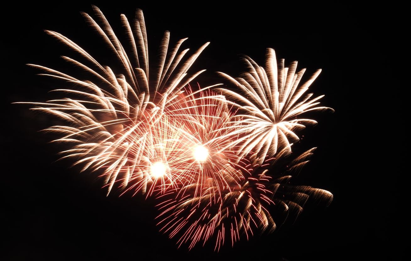 Las mejores imágenes de los fuegos artificiales de San Juan (I)