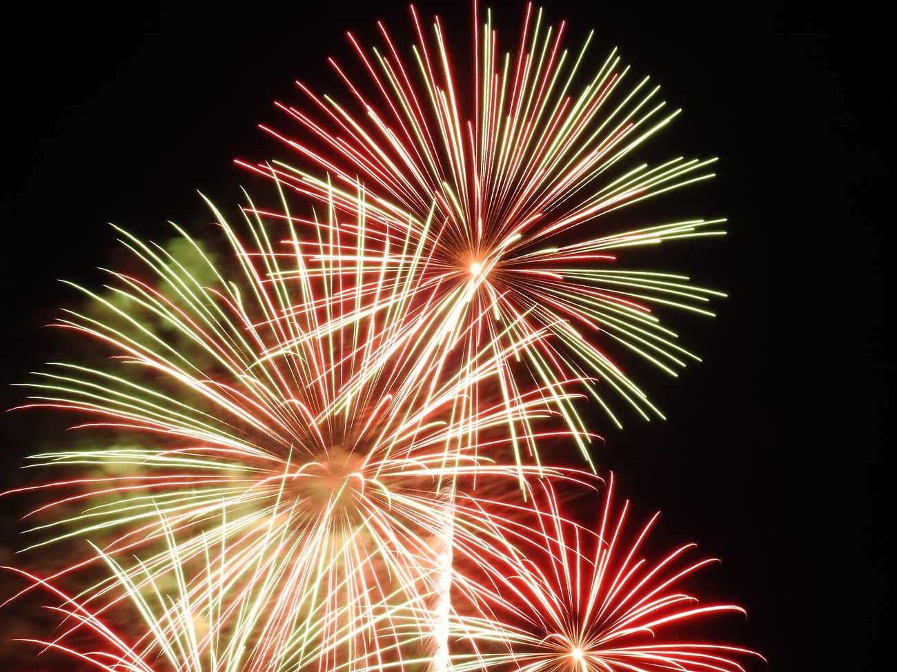 Las mejores imágenes de los fuegos artificiales de San Juan (I)