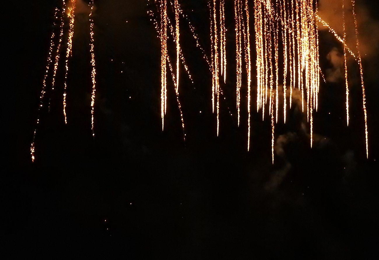 Las mejores imágenes de los fuegos artificiales de San Juan (I)