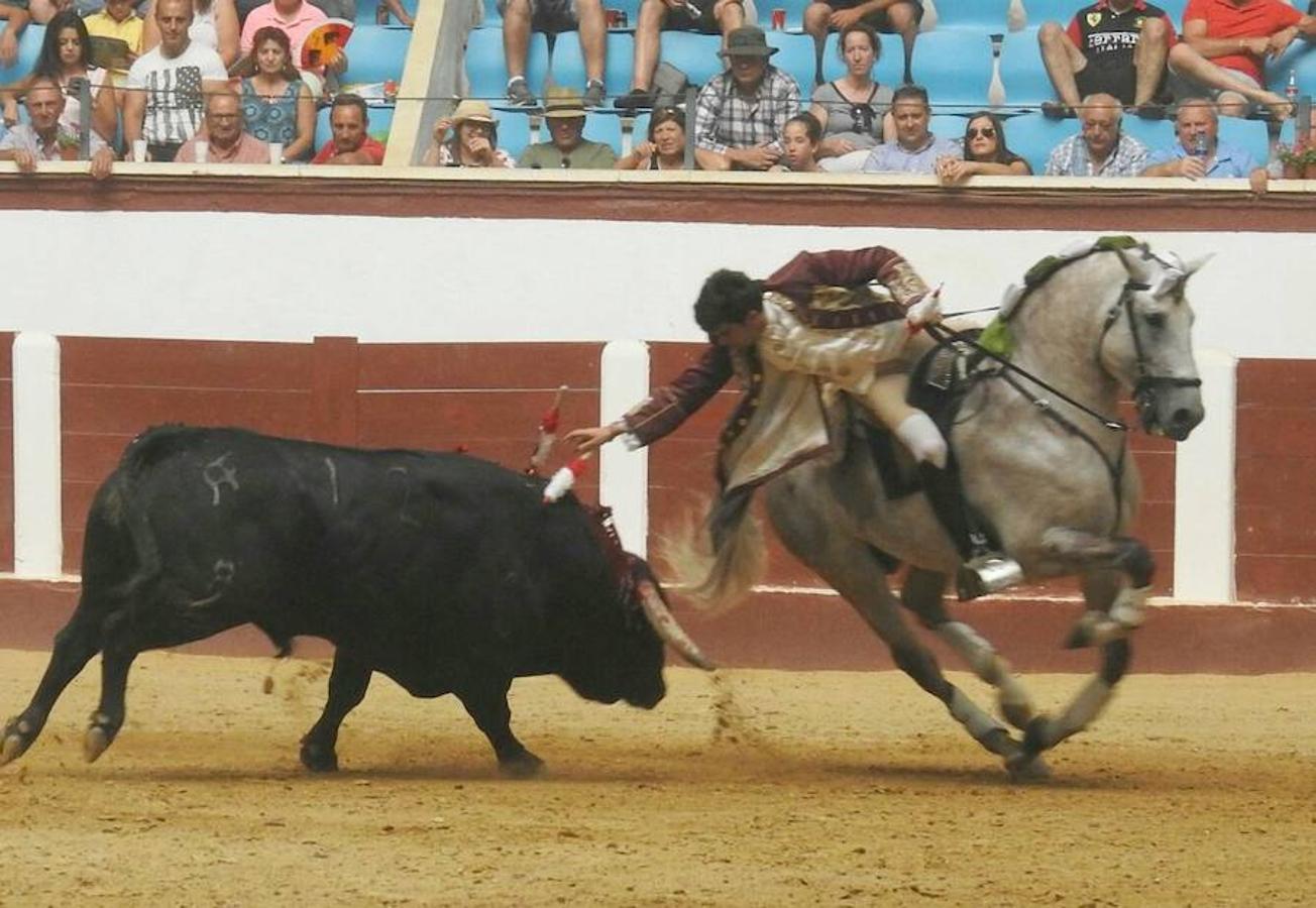 Las mejores imágenes de la corrida de rejones