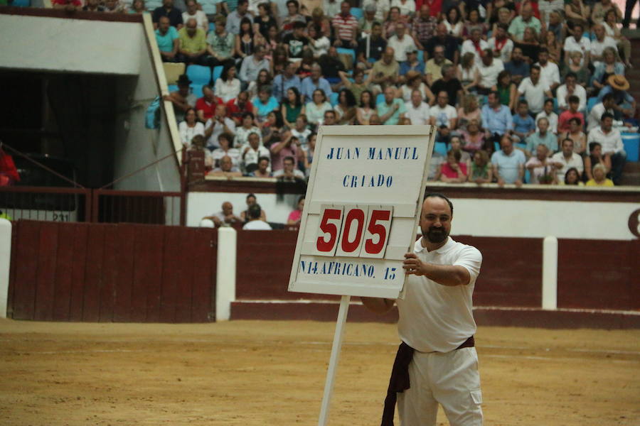 Las mejores imágenes de la corrida de toros de Fiestas de San Juan y San Pedro (II)