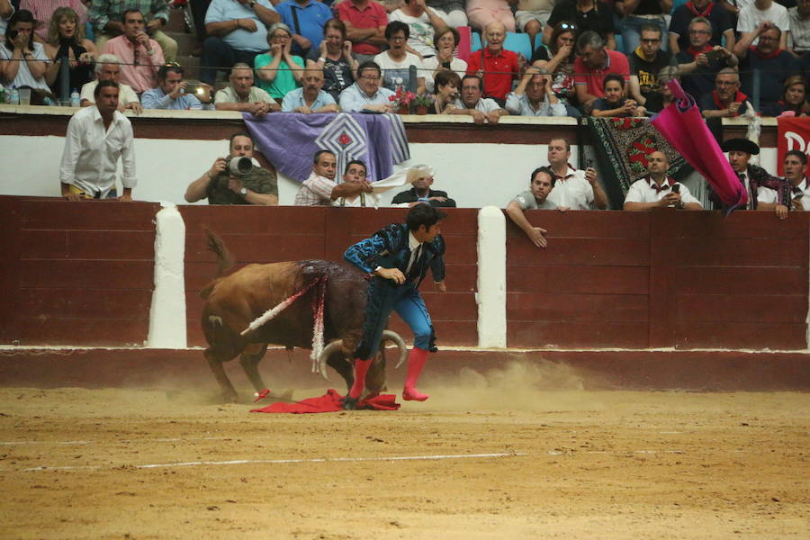 Las mejores imágenes de la corrida de toros de Fiestas de San Juan y San Pedro (II)