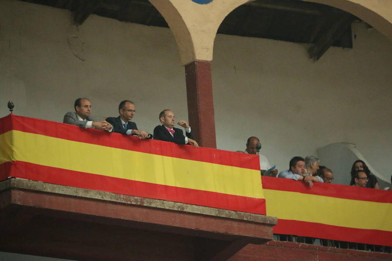 Las mejores imágenes de la corrida de toros de Fiestas de San Juan y San Pedro