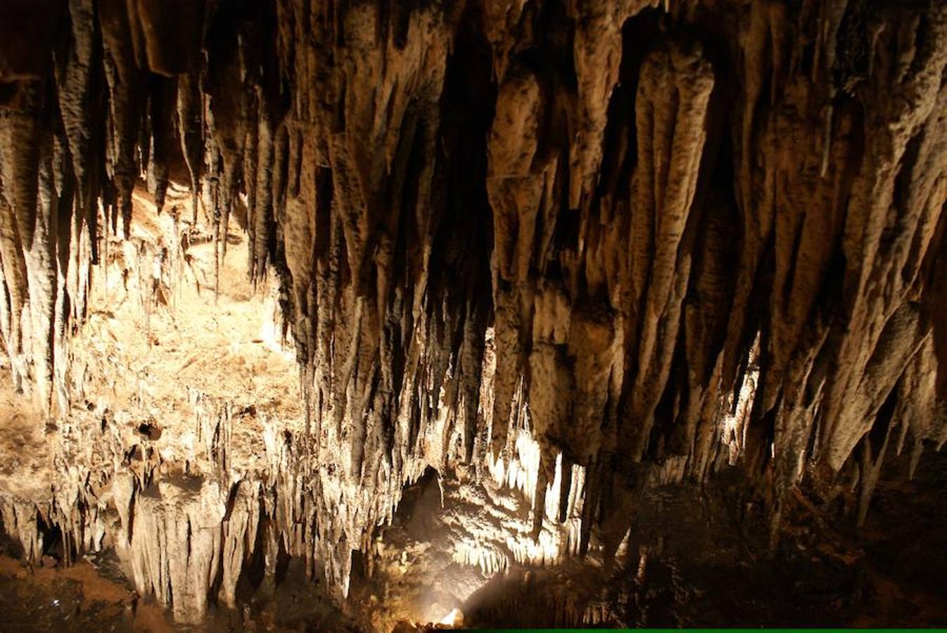 La Cueva de Valporquero, la joya leonesa