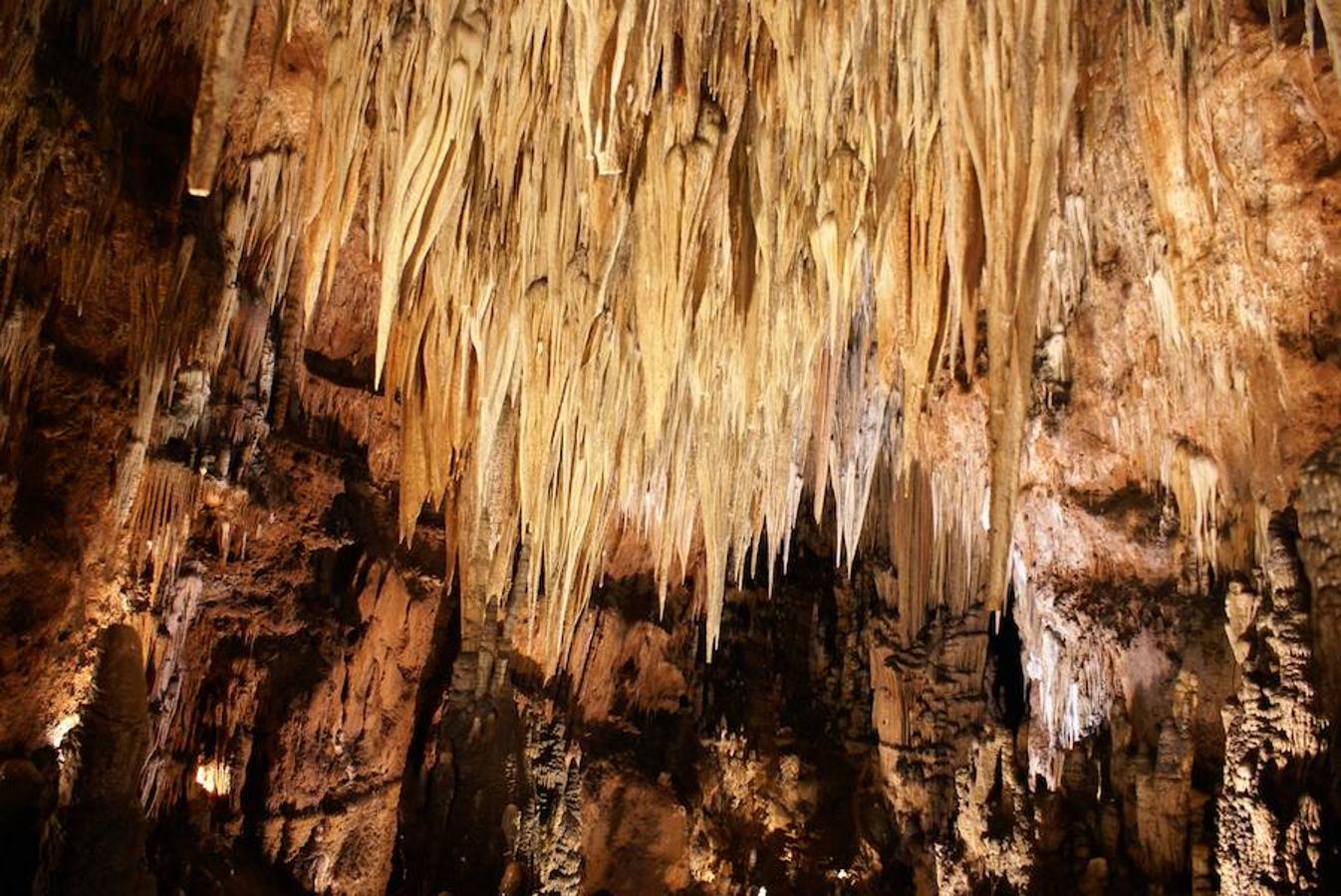 La Cueva de Valporquero, la joya leonesa