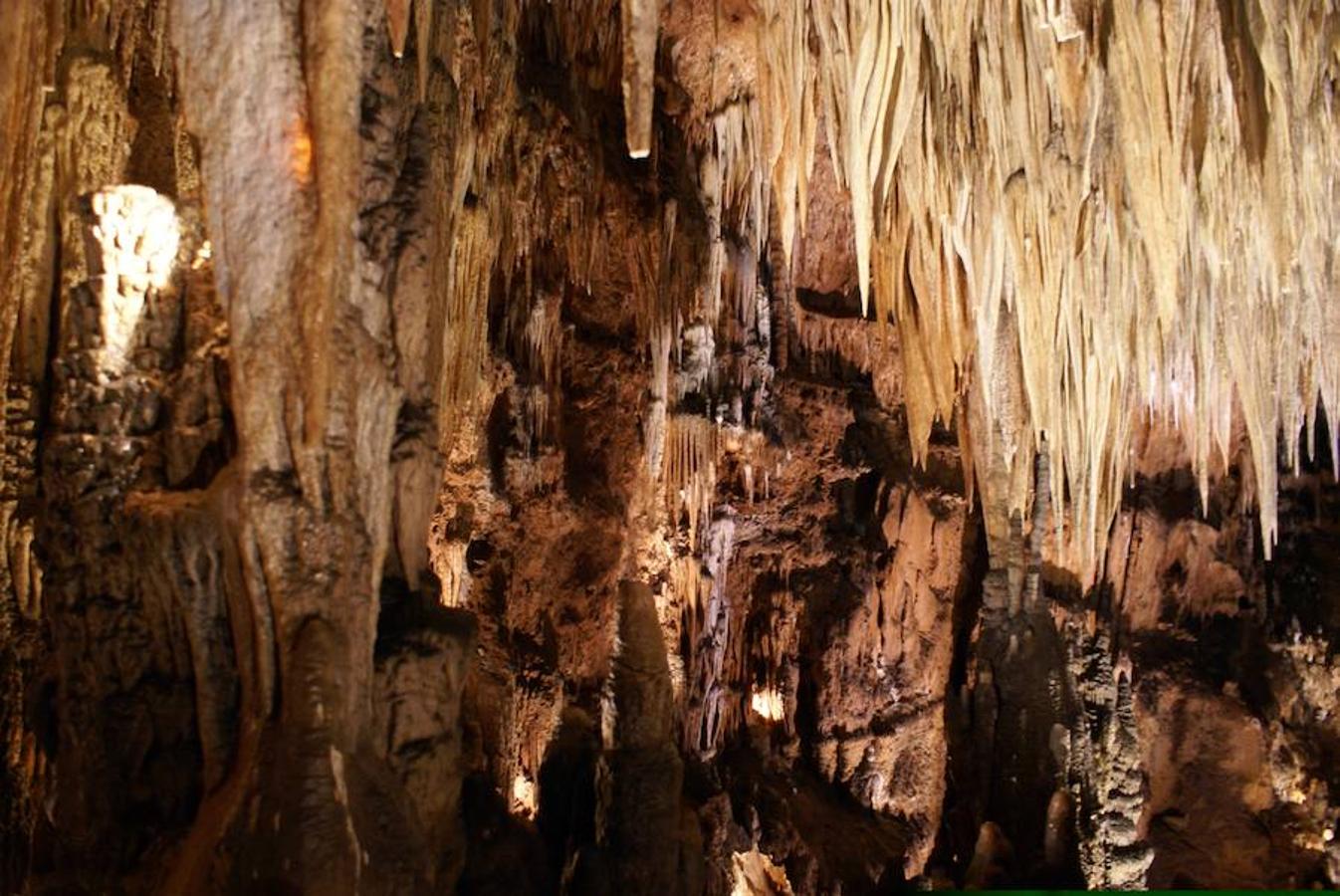 La Cueva de Valporquero, la joya leonesa