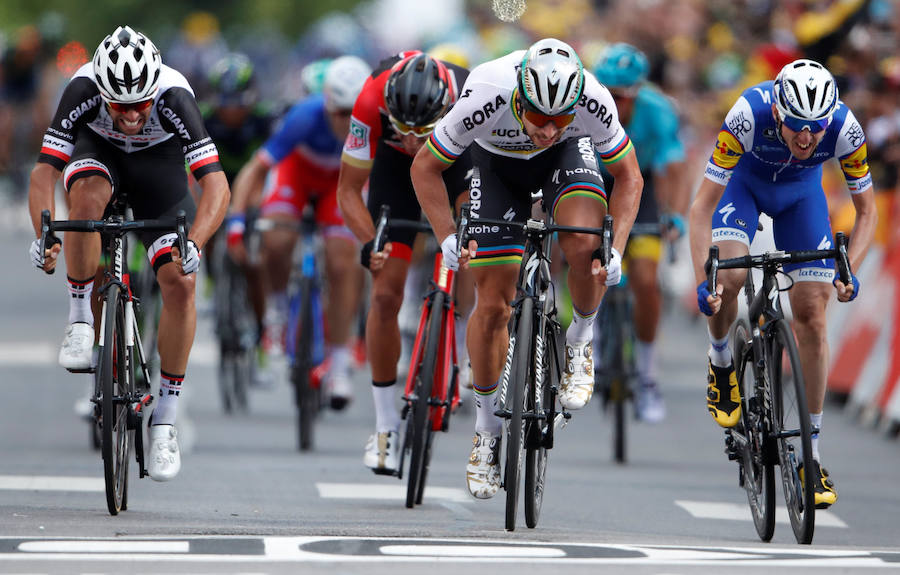 El ciclista eslovaco Peter Sagan se hizo con la victoria en el sprint final.