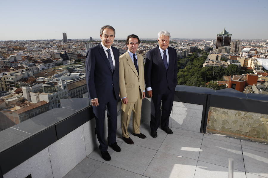 Los tres expresidentes exponen su visión sobre los retos que superó España en el pasado y los que afronta en la actualidad.