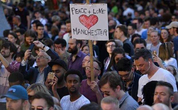 Concierto en el Manchester Arena en homenaje a las víctimas.