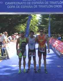 Imagen secundaria 2 - Viñuela, rey de la Copa de España de triatlón Cross