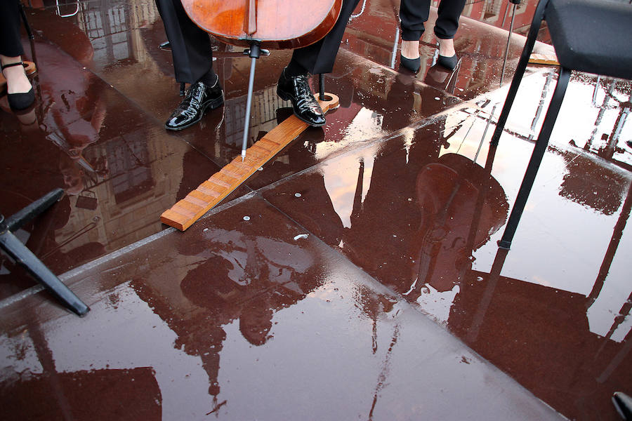 La Oscyl en la Plaza Mayor de León