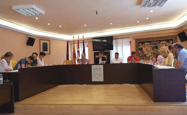 Pleno del Ayuntamiento de Valencia de Don Juan. 