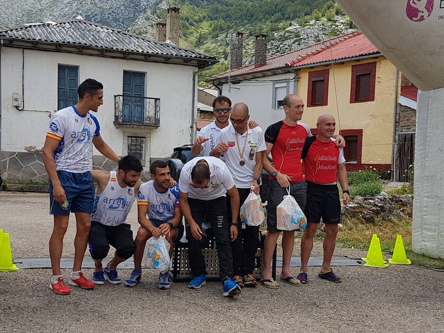 Mezquita y Santamaría no dan opciones en La Reina Trail