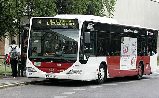 Servicio de autobuses de León. 