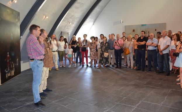 José de León durante la inauguración de la exposición