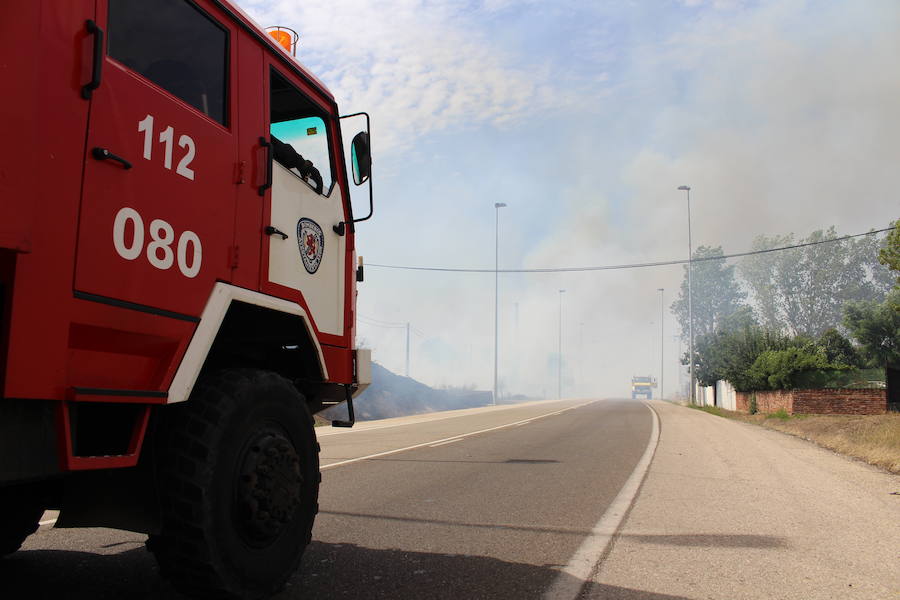 Imágenes del Incendio que amenazó el norte de León III