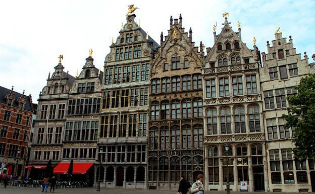 Amberes, un diamante en bruto al norte de Bélgica.